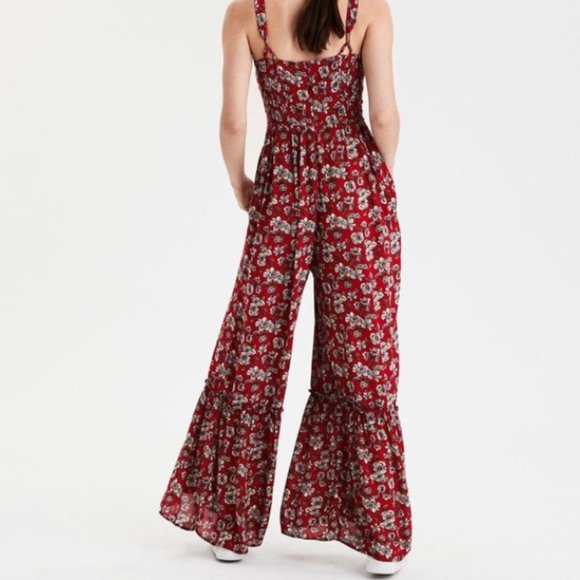 American Eagle Outfitters Pants - American Eagle Red Floral Jumpsuit Romper Ruffles Women's Size 6